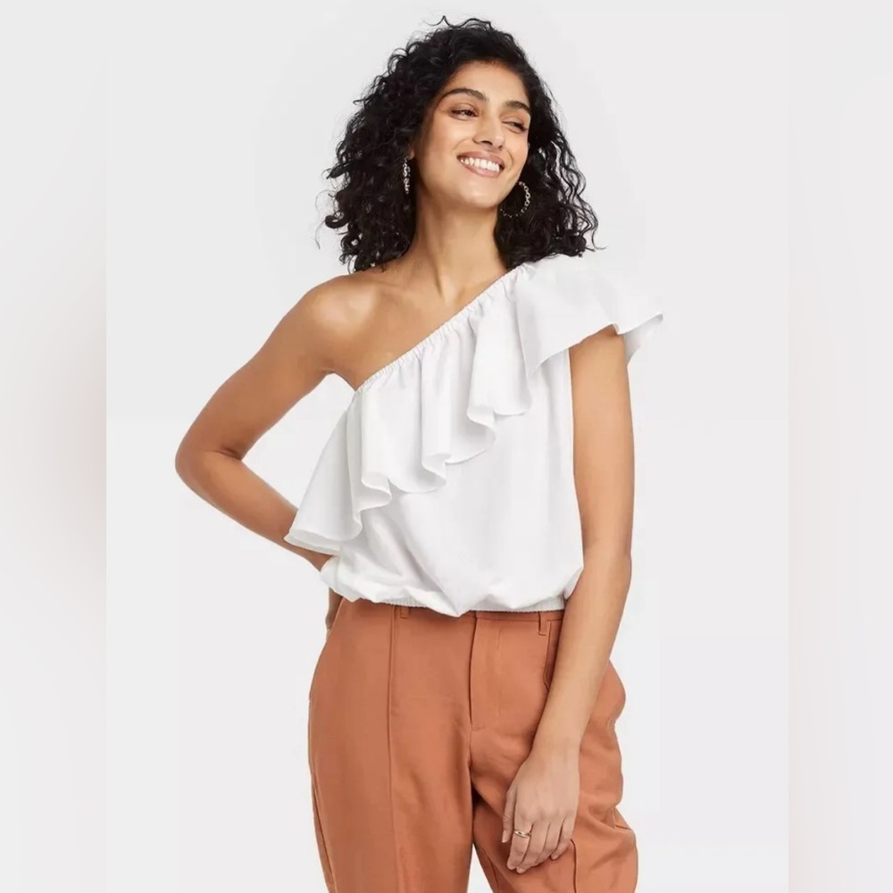 Ruffled One Shoulder Top size Large - Picture 1 of 6